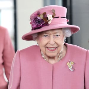 Rainha Elizabeth II era bisavó de Princesa Charlotte, e faleceu em 2022.