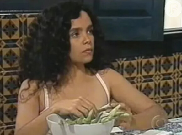 'Tieta': Imaculada se recusa a comer.