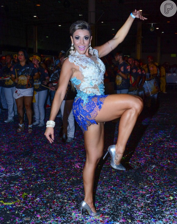 A ex-BBB Fabiana Teixeira será um dos destaques do desfile da Tom Maior, terceira escola de samba a desfilar no Carnaval de São Paulo