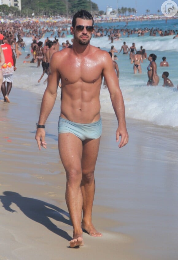 Bruno Miranda, o Borat do programa 'Amor & Sexo', vai desfilar na União da Ilha como um deus grego