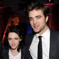 Robert Pattinson convida Kristen Stewart para voltar a morar com ele