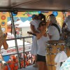 Ivete Sangalo beijou o marido, Daniel Candy, durante passagem de seu trio