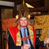 Príncipe William se veste de samurai durante visita diplomática ao Japão