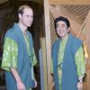 Príncipe William veste quimono para tradicional jantar japonês