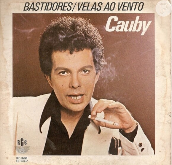 'Bastidores', música escrita por Chico Buarque para Cauby Peixoto, é um dos hits da carreira do cantor