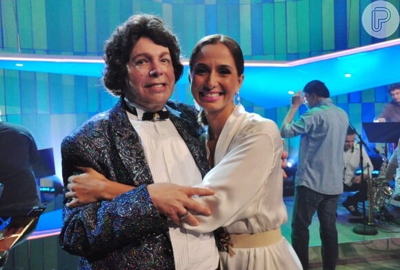 Cauby Peixoto com Camila Pitanga no programa 'Som Brasil'