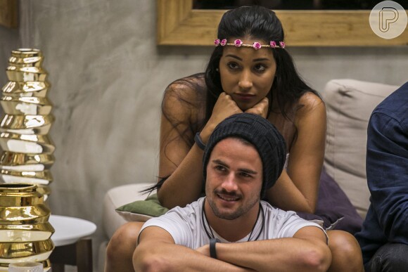 Talita e Rafael protagonizaram quentes cenas de sexo na casa do 'BBB15'