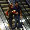 Marina Ruy Barbosa passeia com o namorado, Caio Nabuco, em shopping carioca, 8 de março de 2015