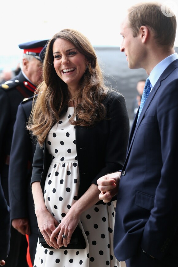 Kate Middleton deve passar o aniversário de dois anos de casamento longe de William