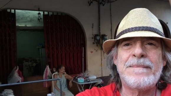 José de Abreu coloca a culpa no álcool após falar mal do Vietnã: 'Baixaria'