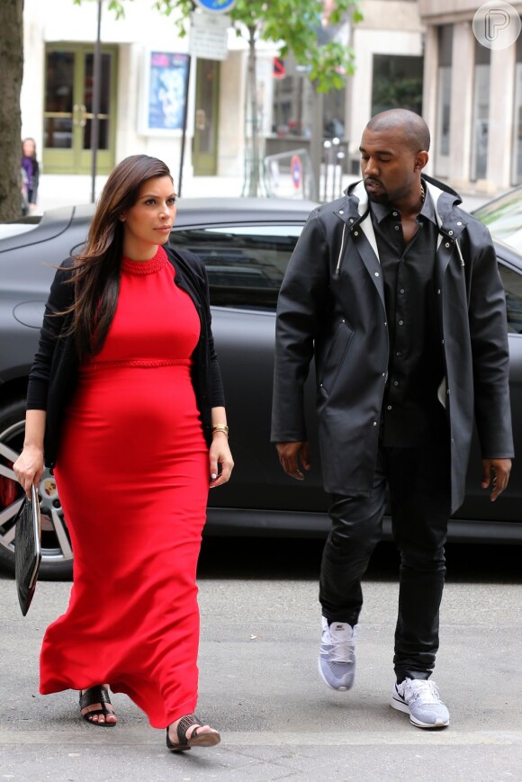 Kim Kardashian e Kanye West ajudarão crianças em estado grave na UTI Neonatal da instituição