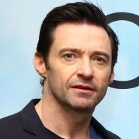 Hugh Jackman sofre hemorragia na corda vocal esquerda e cancela peça em Istambul