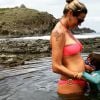 Dom cobriu a barriga de Luana Piovani de beijinhos numa viagem recente ao arquipélago de Fernando de Noronha