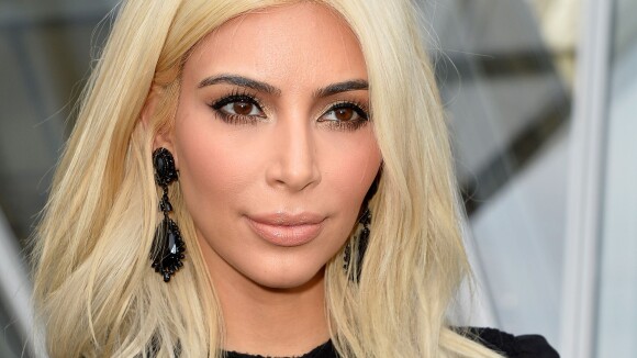 Kim Kardashian ensina a ter sucesso no Instagram. 'Ninguém controla minha conta'