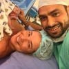 Ana De Biase posta selfie após nascimento de seu filho