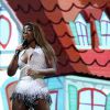 Ludmilla faz segunda apresentação após lipoaspiração e estreia turnê no Rio