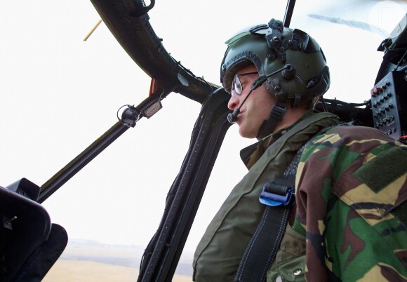 Príncipe William vai doar todo o salário que ganhar como piloto de helicópteros-ambulância