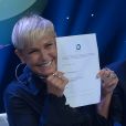Xuxa terá programa semanal na Record devido ao medo da emissora de o número de entrevistados ser escasso