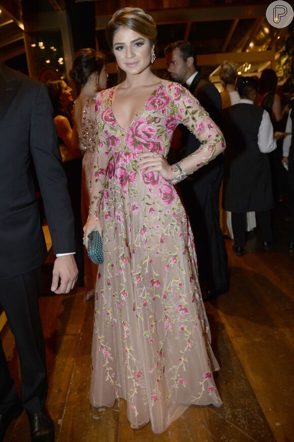 A blogueira Thássia Naves escolheu o vestido da grife Patricia Bonaldi para o baile da AmfAR