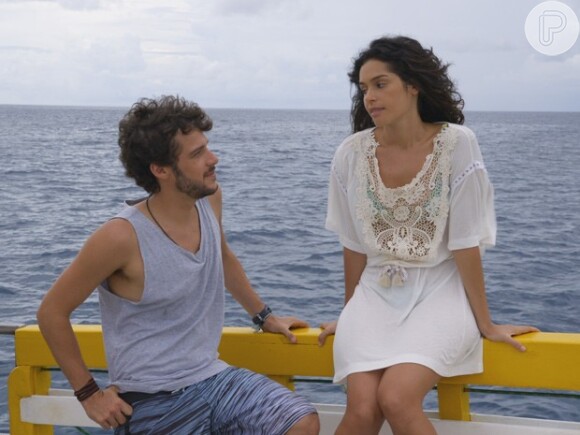 Taís (Maria Flor) e Pedro (Jayme Matarazzo) fazem par romântico, em 'Sete Vidas'