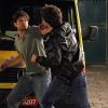 Bento (Marco Pigossi) e Fabinho (Humberto Carrão) se encontram na casa de Amora (Sophie Charlotte) e brigam, em 'Sangue Bom', em 25 de maio de 2013
