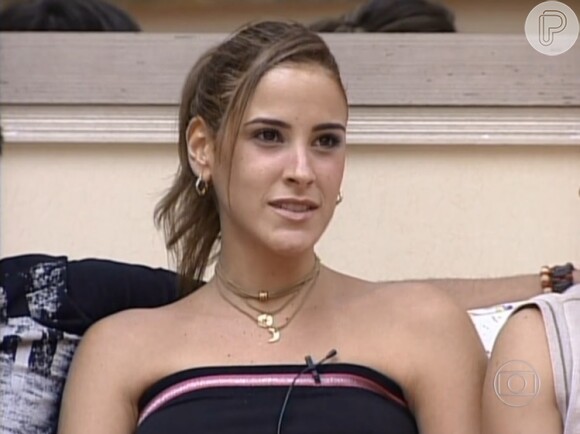 Ex-BBB Juliana Leite comenta envolvimento em escândalo político nos EUA