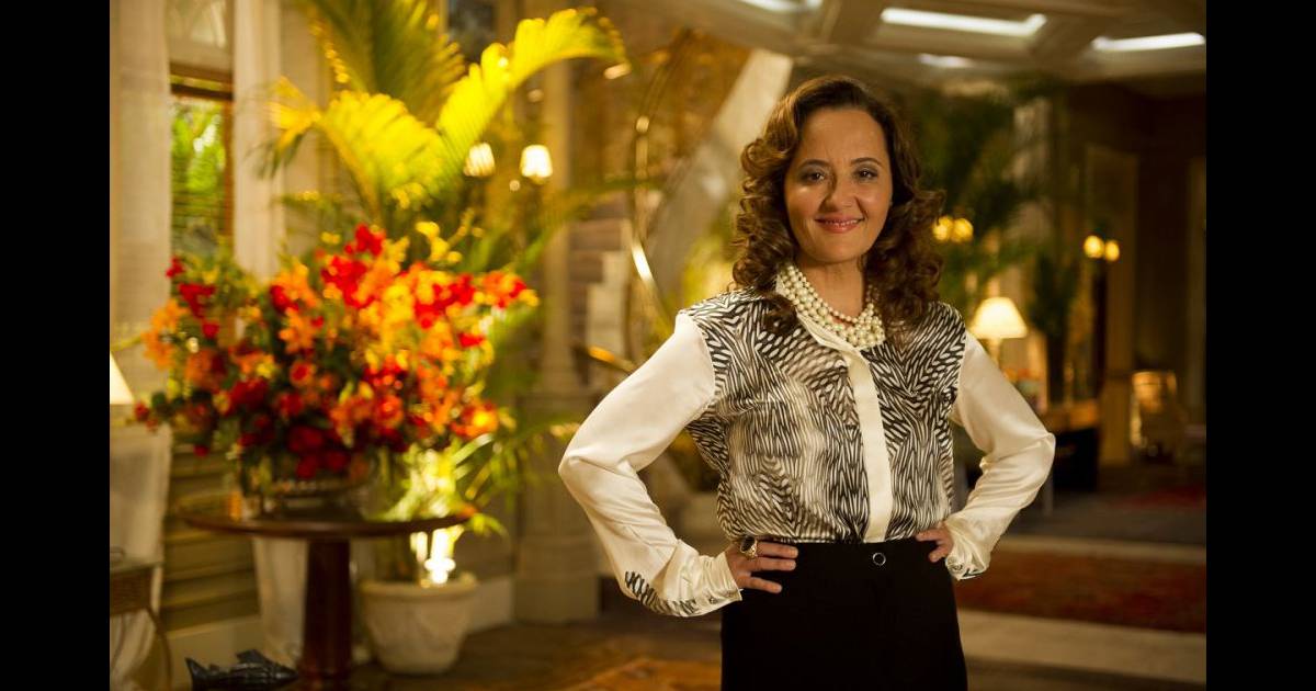 Resumo de novela capítulos de 'Flor do Caribe' de 3 a 8 de junho Purepeople Resumo de novela capítulos de 'Flor do Caribe' de 3 a 8 de junho Purepeople