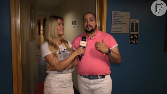 Aline, do 'BBB15', também entrevistou Tiago Abravanel e perguntou se ele gosta do reality show: 'Eu já até participei do 'Big Brother Brasil'. Tive a opotunidade de viver o Tim Maia dentro da casa'