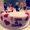 Roberto Justus e Ticiane Pinheiro comemoraram 7 anos de casados recentemente. Apresentadora até publicou uma foto do bolo, em 20 de maio de 2013, no Instagram: 'Esse bolo lindo representa a minha familinha que tanto AMO!!!'