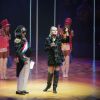 Xuxa relembra tempos de apresentadora infantil em peça sobre Chacrinha em SP, nesta quarta-feira, 20 de maio de 2015