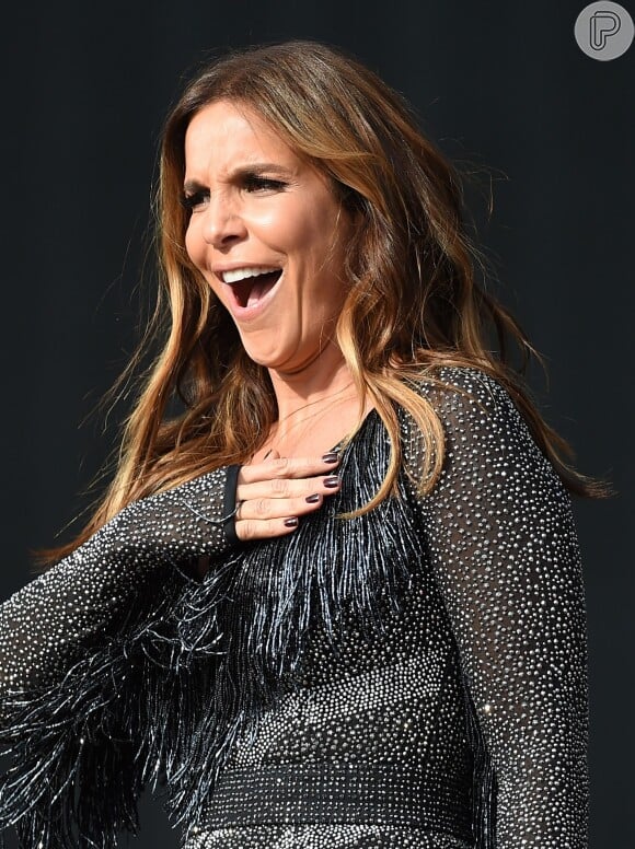 Ivete tem mesmo que comemorar! Presente na primeira edição do Rock in Rio Estados Unidos, a cantora recebeu elogios da imprensa estrangeira e foi chamada de 'Jennifer Lopez brasileira'