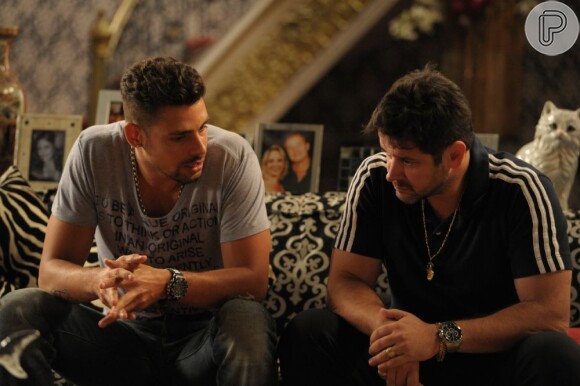 Depois de 'Avenida Brasil', Murilo Benício volta a trabalhar com Cauã Reymond na minissérie 'Amores Roubados', segundo coluna em 4 de junho de 2013