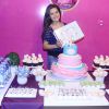Maisa Silva também teve uma festa com direito a bolo e muitos docinhos