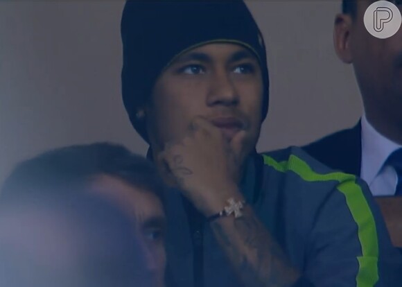 Neste domingo, 21 de junho de 2015, Neymar assistiu ao jogo da Seleção Brasileira, que venceu a Venezuela por 2 a 1