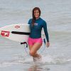 Carol Nakamura surfou na praia da Macumba, no Rio de Janeiro, nesta segunda, dia 22 de junho de 2015