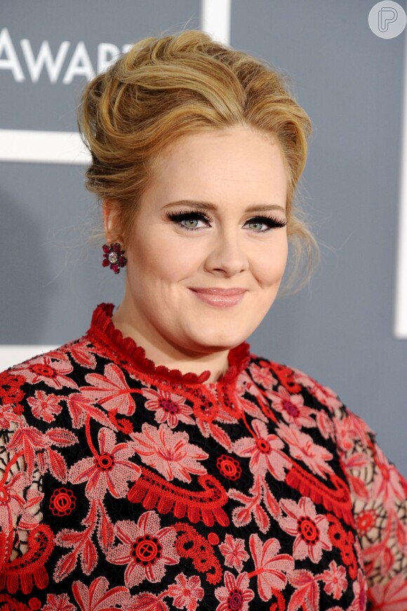 Adele é mamãe do pequeno Angelo, que nasceu em outubro de 2012