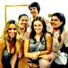Paolla Oliveira posa com as colegas de elenco de 'Amor à vida'