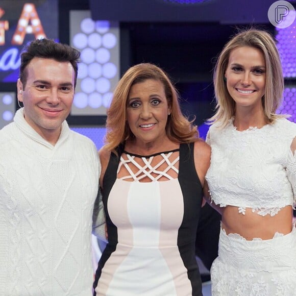 Rita Cadillac participou do programa 'Chega Mais', apresentado por Matheus Mazzafera e Renata Kuerten, neste domingo, 9 de agosto de 2015