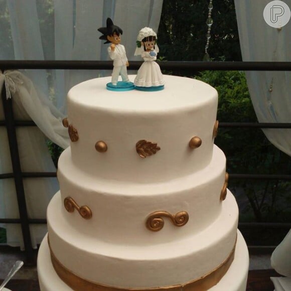 O bolo de casamento de Jiang Pu