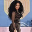 Após levantar suspeitas de gravidez, Nicki Minaj zomba de rumores