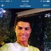 O jogador Cristiano Ronaldo é sempre participativo nas redes sociais. O craque surpreendeu a modelo Meredith Mickelson, de 16 anos, ao dar um 'oi' através das redes sociais
