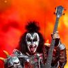 O vocalista da banda Kiss, Gene Simmons, assegurou a língua: US$ 1 milhão, cerca de R$ 2 milhões