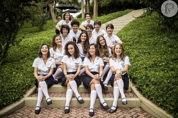 Novela 'Malhação': Os alunos do Leal Brazil se irritam com as novas regras do colégio e começam uma manifestação