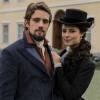 Felipe (Rafael Cardoso) pede Melissa (Paolla Oliveira) em casamento novamente e reata o noivado com ela, na novela 'Além do Tempo'