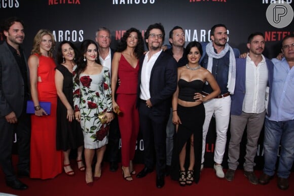 Elenco da série 'Narcos' se reuniu em cinema da Lagoa, Zona Sul do Rio de Janeiro