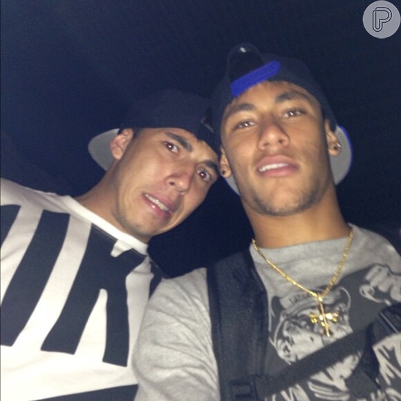Neymar curte férias com amigos nos Estados Unidos