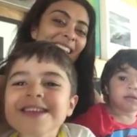 Juliana Paes posta vídeo do filho cantando e a chamando de 'gorducha'. Veja!