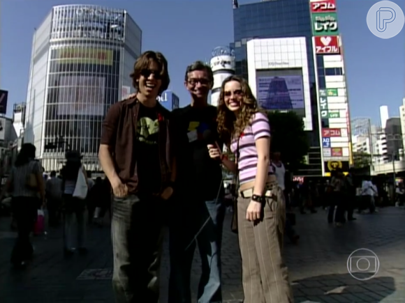 Em outubro de 2004, Serginho Groisman acompanhou a dupla Sandy & Junior em sua turnê pelo Japão