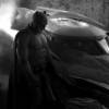 Primeira imagem de Ben Affleck como Batman para o filme "Batman vs Superman". Christine Ouzounian seria a Batwoman na paródia pornô do longa