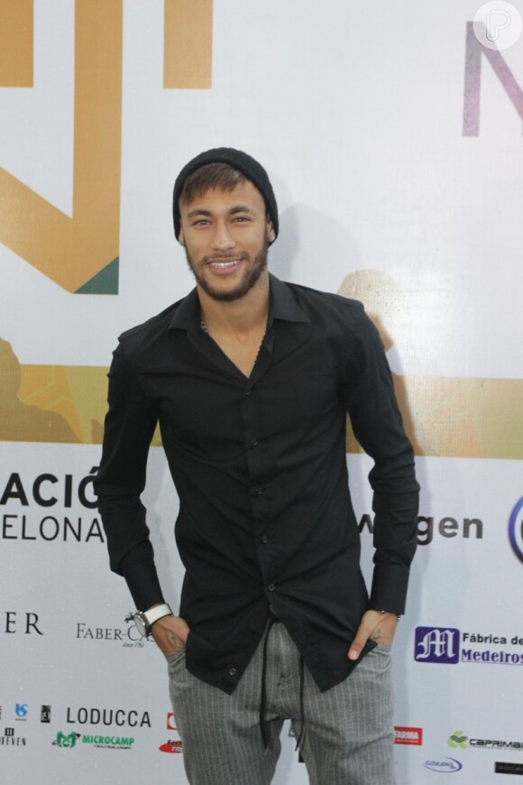 Recentemente, Neymar declarou que gostaria de ter jogado com Romário, Ronaldo e Zidane
